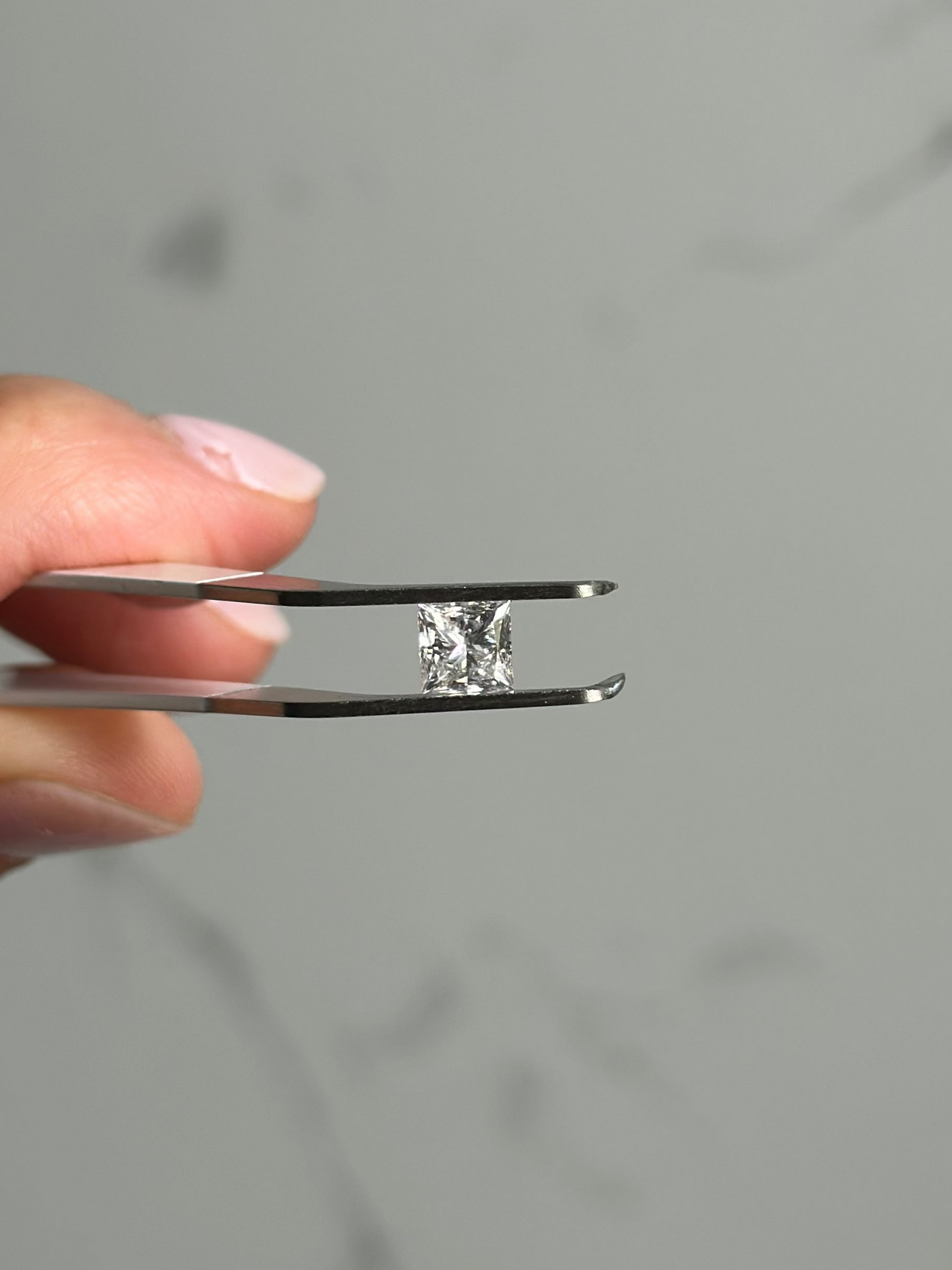 1ct Princess | D VS1 | IGI Certified
| Lab-Diamond